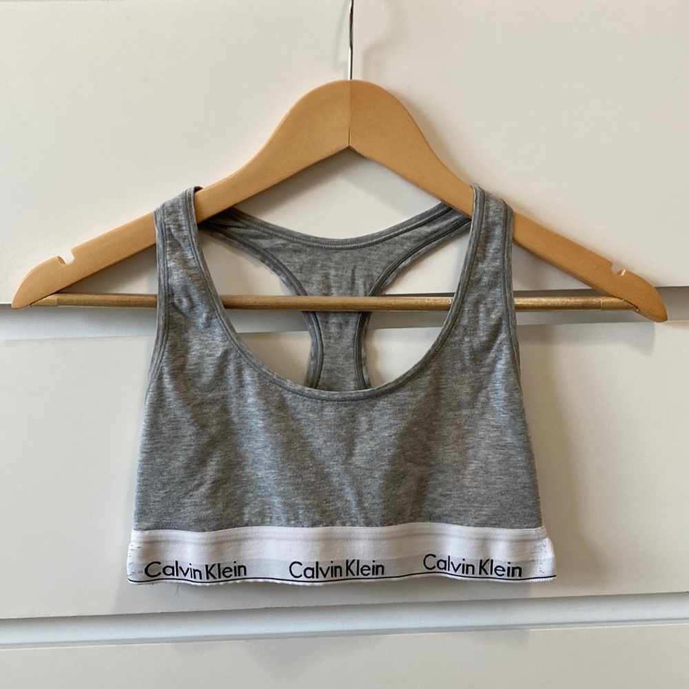 Calvin Klein Logo Sports Bra